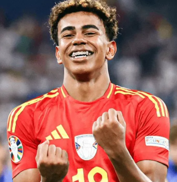 國家德比皇馬凱旋：龍塞羅剖析勝利根源與賽場風云