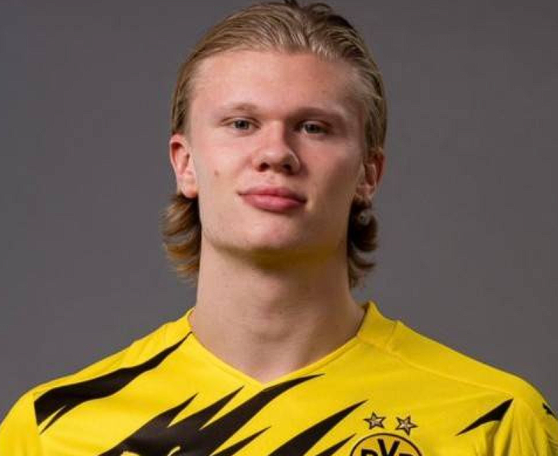 近日，西班牙足球轉會市場傳出了一則備受矚目的消息，皇馬與挪威鋒線新星哈蘭德之間的轉會傳聞引發(fā)了廣泛關注。據西班牙知名記者Jorge Pic&oacute;n在相關渠道透露，這一傳聞并非毫無根據的猜測。 從哈蘭德本人的意愿來看，有可靠消息源&mdash;&mdash;哈蘭德身邊人士證實，這位年輕且極具天賦的球員內心深處十分渴望能夠身披皇馬的白色戰(zhàn)袍，為這支<a href='https://www.m.olxe.cn/news/tag/284.html' style='color: blue;'>西甲</a>豪門效力。哈蘭德作為當今足壇備受矚目的新生代前鋒，其出色的身體素質、門前嗅覺以及強大的得分能力，使他成為了眾多豪門俱樂部覬覦的對象。而皇馬，作為歐洲足壇的頂級豪門，擁有悠久的歷史、輝煌的戰(zhàn)績以及龐大的球迷基礎，對于任何有追求的球員來說，都具有極大的吸引力。 與此同時，西班牙媒體還報道了另一則與皇馬陣容變動相關的消息。如果皇馬陣中的<a href='https://www.m.olxe.cn/news/tag/1068605.html' style='color: blue;'>巴西</a>球星<a  style='color: blue;'>維尼修斯</a>選擇離開球隊，那么皇馬管理層極有可能將引進哈蘭德作為重要的補強舉措。Jorge Pic&oacute;n在播客節(jié)目中進一步闡述了相關情況，他提到哈蘭德的經紀人皮門塔曾多次公開強調，球員在職業(yè)生涯的規(guī)劃上擁有高度的自主權，他掌控著自己的命運走向。并且，哈蘭德與<a href='https://www.m.olxe.cn/news/tag/268.html' style='color: blue;'>曼城</a>之間存在解約金條款這一特殊情況，盡管目前該條款的具體金額尚未向外界公布，但這無疑為哈蘭德未來的轉會提供了一種潛在的可能性。 Jorge Pic&oacute;n還針對哈蘭德加盟皇馬的可能性與維尼修斯的處境之間的關系發(fā)表了看法。他指出，目前維尼修斯并未完全拒絕與皇馬續(xù)約，雙方都秉持著積極的態(tài)度，相信能夠達成新的協議。然而，一旦維尼修斯最終決定留隊，那么哈蘭德加盟皇馬的可能性將會大幅降低。畢竟，皇馬在陣容構建上需要綜合考慮多個因素，包括球員的位置、戰(zhàn)術體系以及薪資結構等。 綜上所述，皇馬與哈蘭德之間的轉會傳聞并非空穴來風，它涉及到球員的個人意愿、俱樂部的陣容規(guī)劃以及復雜的轉會條款等多個方面。未來，這一傳聞將如何發(fā)展，哈蘭德是否會真的披上皇馬的戰(zhàn)袍，值得我們持續(xù)關注。