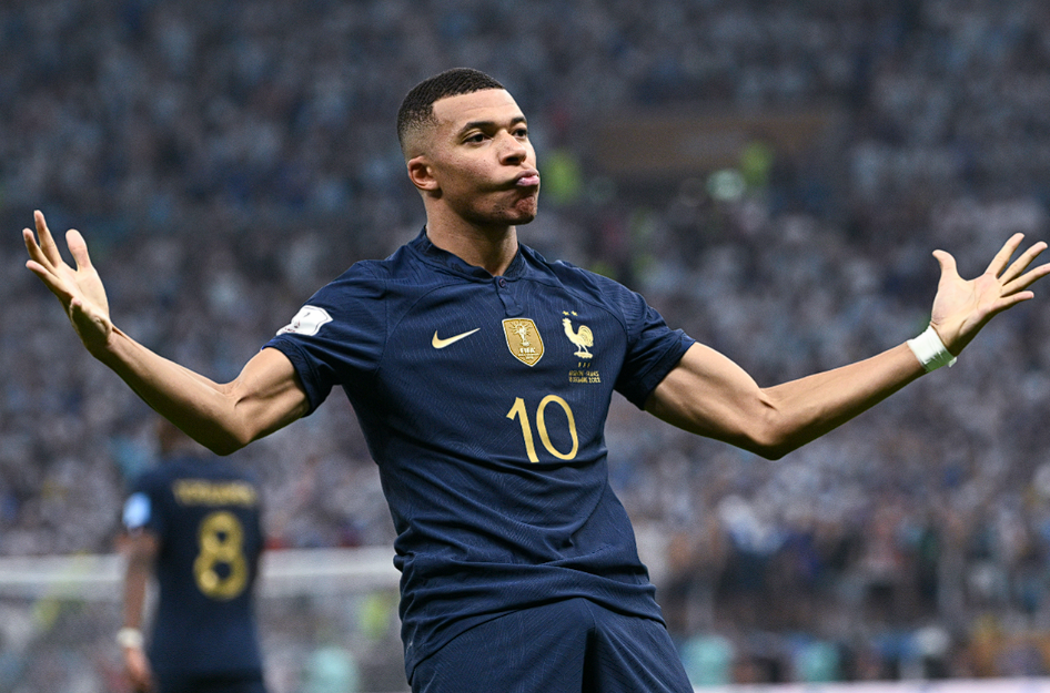 皇馬大勝瓦倫西亞后巴爾韋德訪談：盛贊逼搶、姆巴佩與卡雷拉斯